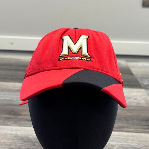 Under Armour Maryland Terrapins OSFA Red Black Mens One‎ Size Strapback Cap Hat - Picture 1 of 9